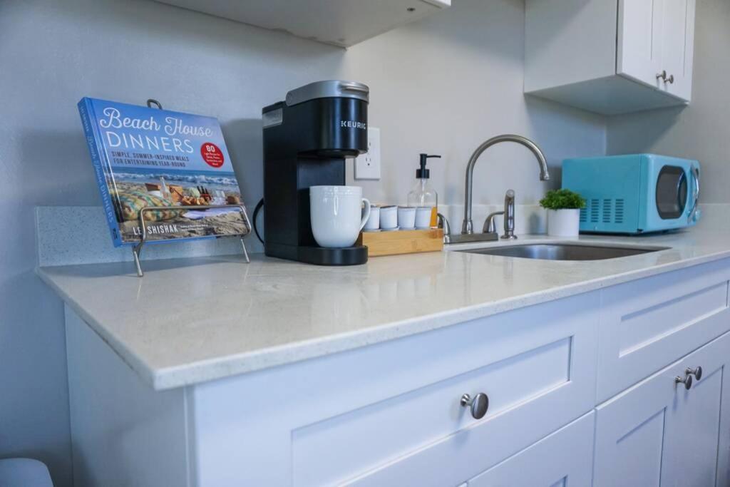 The Beach House At Seascape Steps From The Beach, Marina And Shops! ウェストパームビーチ エクステリア 写真