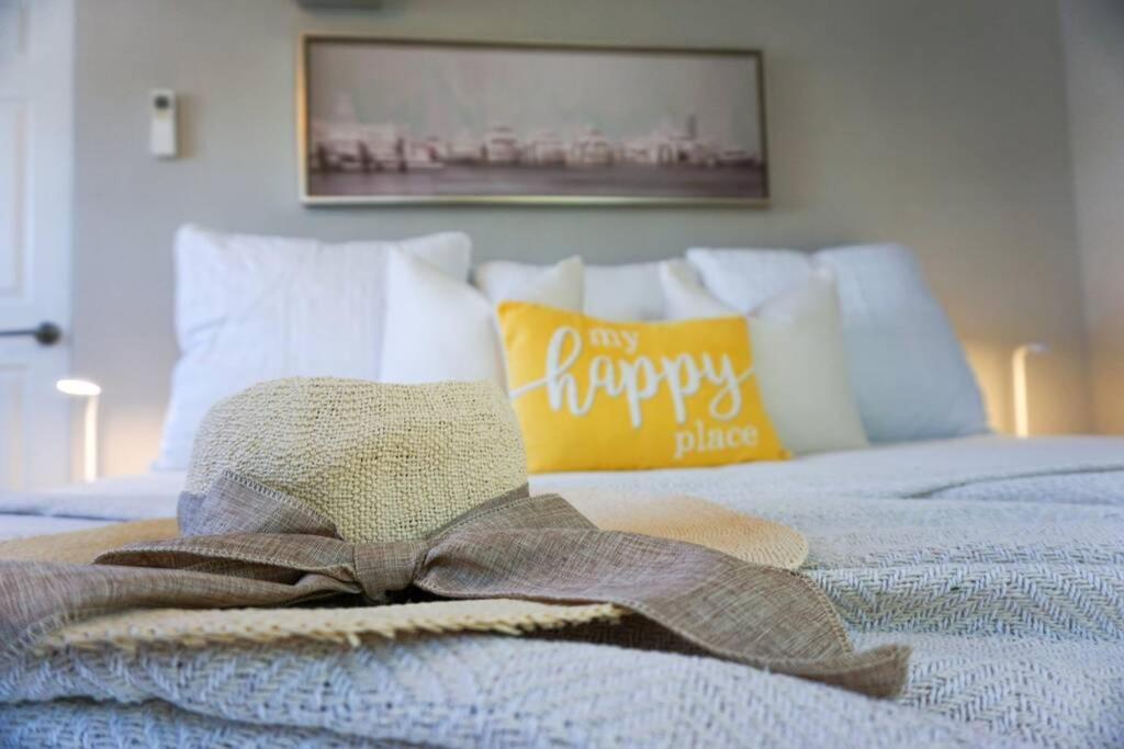 The Beach House At Seascape Steps From The Beach, Marina And Shops! ウェストパームビーチ エクステリア 写真